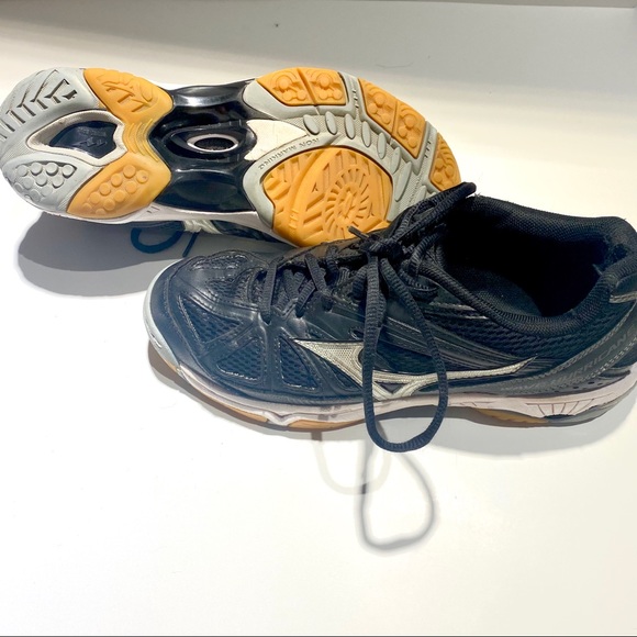 Mizuno Wave Hurricane Volleyball Sneakers - Picture 2 of 2